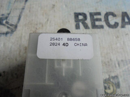 mando botonera elevalunas Nissan Qashqai 2.0 DCI 4WD J10 25401BB65B 25401 BB65B