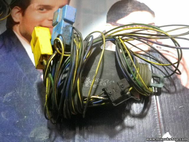 Cerradura actuador puerta cierre centralizado Mercedes 638  4062057 406205712 