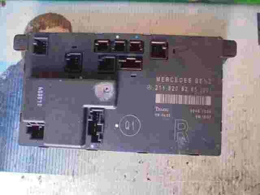 Unità di controllo porta Mercedes Classe E W211 2118208285 Q1 (00) R TEMIC.