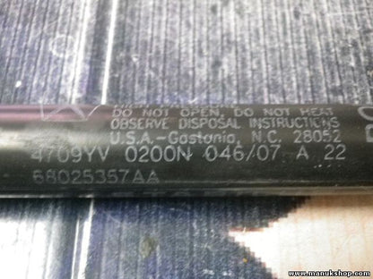Portón Trasero amortiguador Jeep Grand Cherokee 44831A 44831-A 68025357AA 4709YV