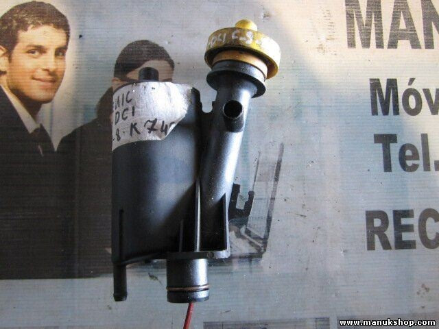Separador de aceite Renault Kango Laguna 8200040575 PA66-GF30 PA66GF30