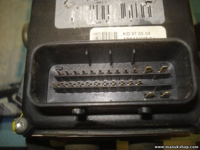 Unidad hidráulica del ABS Peugeot 407 9651857880 15054001 15355501A S118676001J