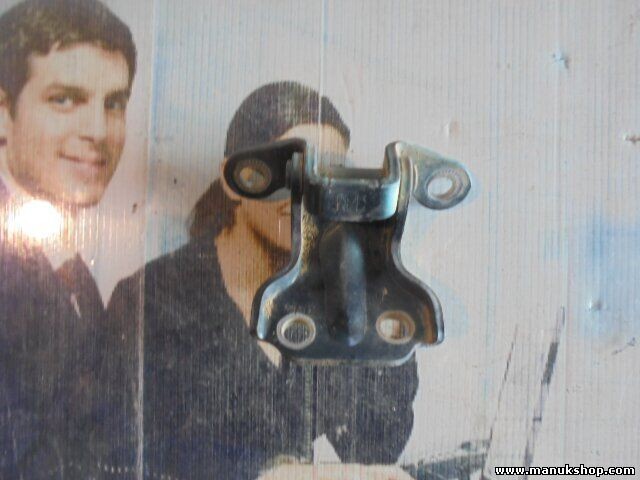 Bisagra de la puerta  trasera izquierda abajo Hyundai Terracan HP 110 KW, 150 PS