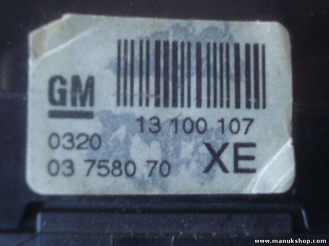 Interruptor de emergencia warning Opel Astra 2005 13100107 03758070 03758070XE