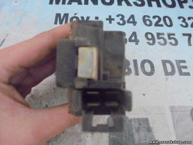 Cerradura actuador cierre centralizado de portón trasero Nissan (101 CV / 74 KW)