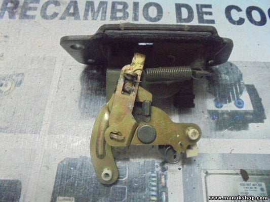 Cerradura del portón trasero Hyundai Santa FE 2.0 2002 812302B000 81230-2B000