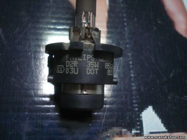 Xenon Headlight HID Lamp Bulb Lexus Nissan PHILIPS D2R 35W 03U DOT 85126 B227