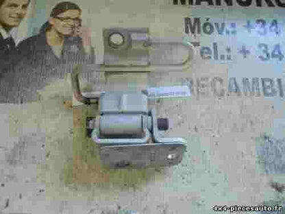 Bisagra de la puerta delantera izquierda abajo Porsche Cayenne 7L0831411A