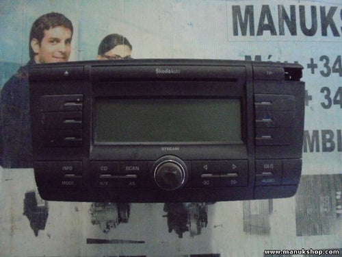 Radio Skoda 1Z0035161A VP4SBF18C815AF 1Z0 035 161 A VP4SBF 18C815 AF 1ZO035161