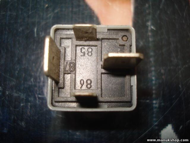 Relè riscaldamento aggiuntivo VW Audi 191937503 SIEMENS V23134J52X228 n. 18