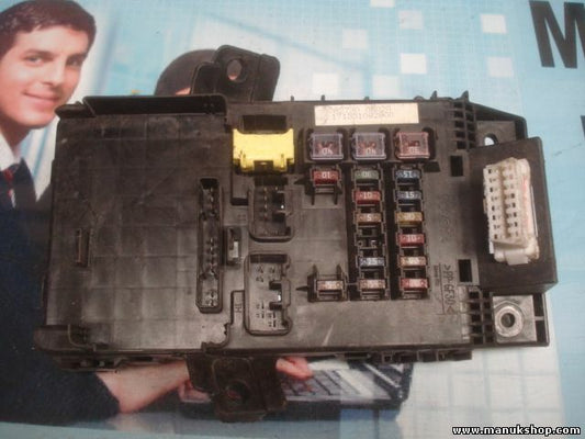 Scatola fusibili Toyota Avensis T22 8273005020 82730 05020