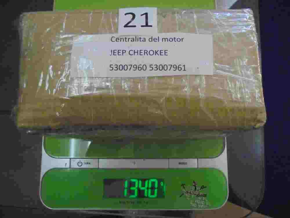 Centralita JEEP CHEROKEE 2.1L ENA 53007960 53007961 25075918