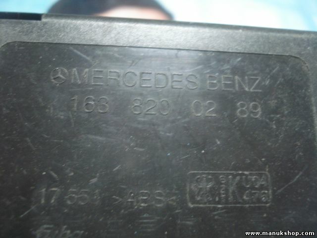 Amplificatore antenna Mercedes Benz W163 270 CDI ML 1638200289 163 820 02 89